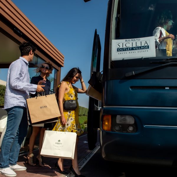 Sicilia Outlet Village (EN) Bus Navetta Invernale da Palermo –  dal 20/10 *Garantita Ogni Domenica *fino al 18/06/25  €. 13