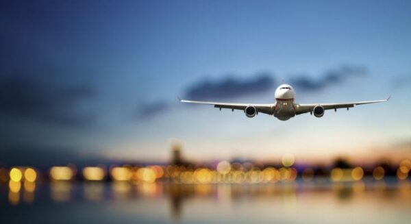 Transfer in Arrivo Minivan 4-8 Persone da Aeroporto di Palermo a: